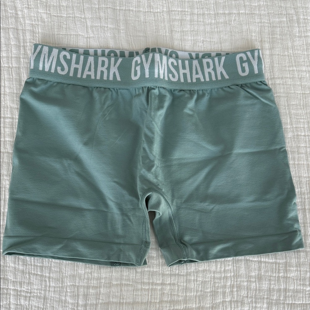 Gymshark short